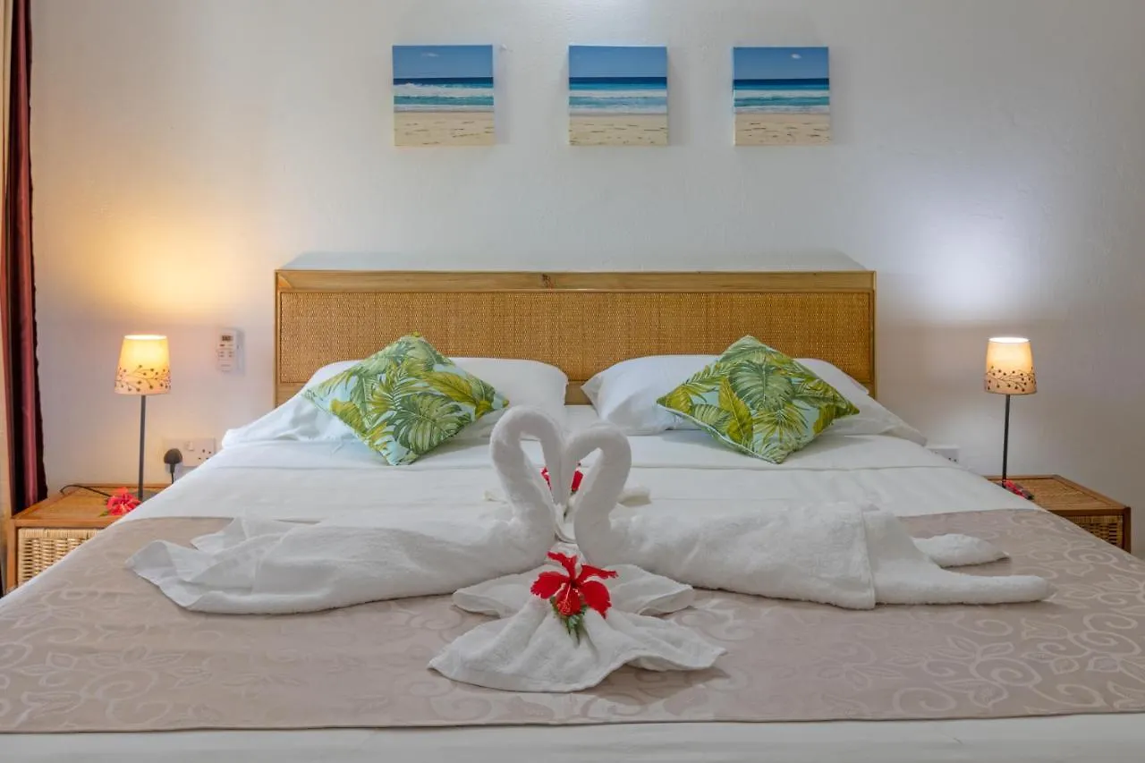 Penzion Hotel The Beach House Beau Vallon