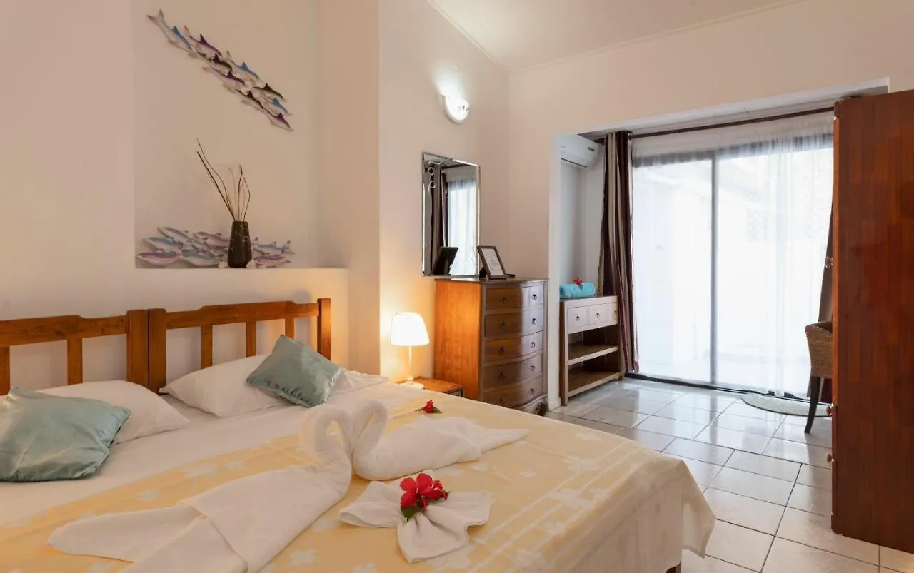 Penzion Hotel The Beach House Beau Vallon