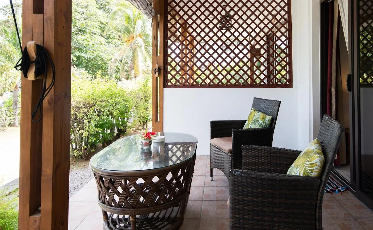 Hotel The Beach House Beau Vallon  Penzion